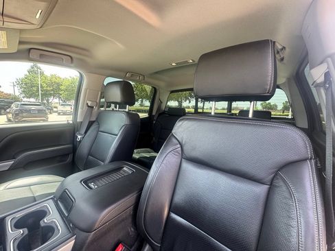 Used 2018 Chevrolet Silverado 1500 LT w/ Texas Edition AWD/4WD image 6