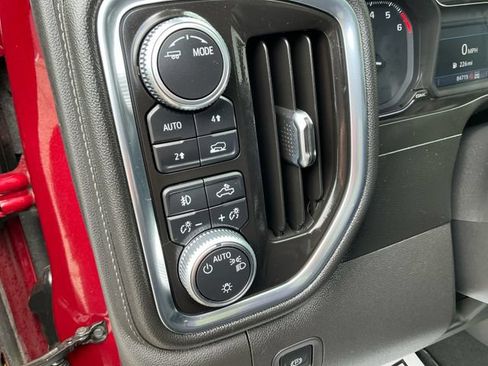 Used 2020 GMC Sierra 1500 Elevation w/ Elevation Value Package AWD/4WD image 28