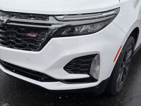 Used 2023 Chevrolet Equinox RS image 9