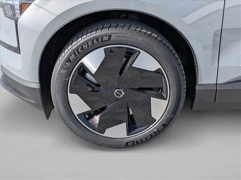 New 2026 Volvo EX30 Plus w/ Climate Package AWD/4WD image 11