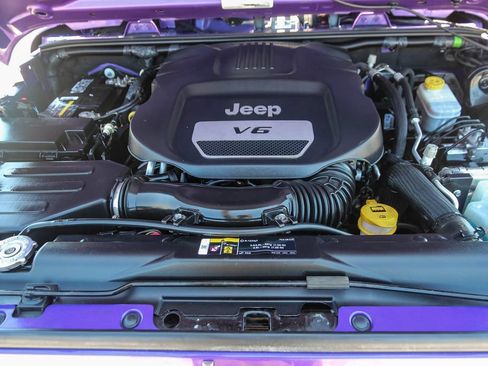 Used 2018 Jeep Wrangler Unlimited Sport AWD/4WD image 24