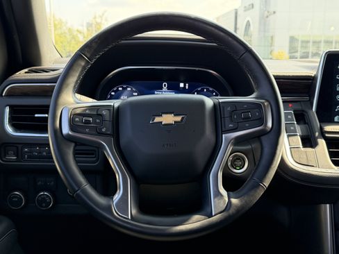 Used 2023 Chevrolet Tahoe Premier RWD image 6