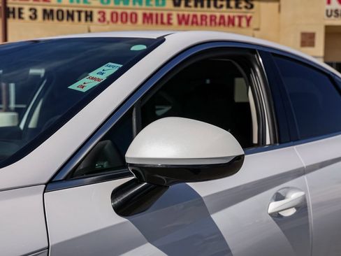 Used 2025 Hyundai Sonata SEL FWD image 12