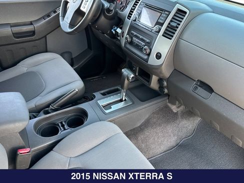 Used 2015 Nissan Xterra S RWD image 17