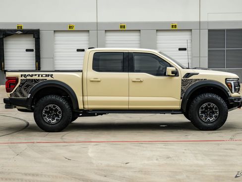Used 2024 Ford F150 Raptor w/ Equipment Group 803A Raptor R AWD/4WD image 20