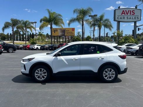 Used 2025 Ford Escape Active image 4