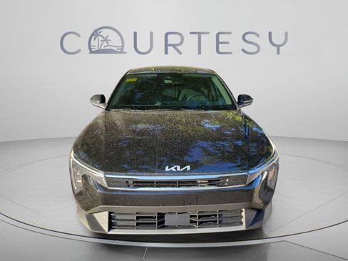 Used 2025 Kia K4 EX FWD image 30