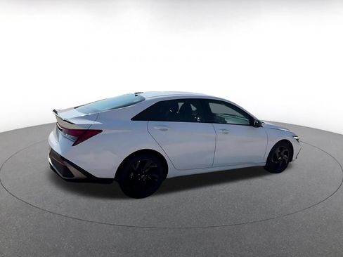 Used 2026 Hyundai Elantra Sport FWD image 14