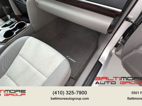 Used 2014 Toyota Camry XLE FWD image 20