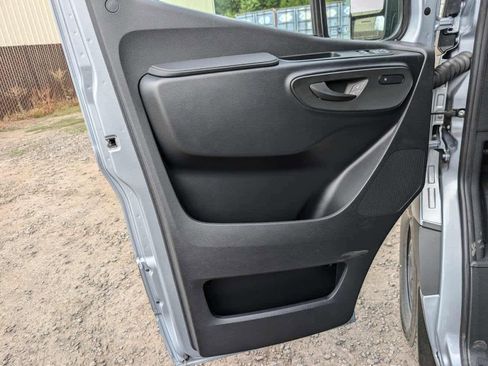 New 2025 Mercedes-Benz Sprinter 2500 image 21