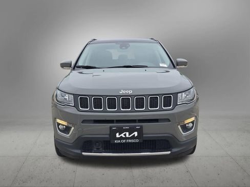 Used 2021 Jeep Compass Limited w/ Sun and Sound Group AWD/4WD image 9