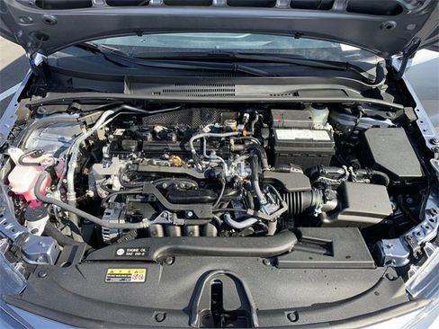 Used 2025 Toyota Corolla LE image 16