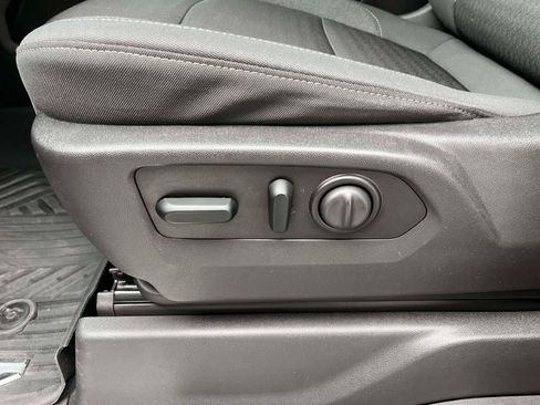 Used 2021 Chevrolet Silverado 1500 RST image 28