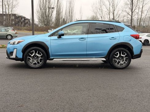 Used 2022 Subaru Crosstrek Hybrid w/ Moonroof Package w/Navigation image 4