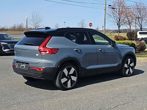 Used 2023 Volvo XC40 Recharge Plus w/ Protection Package Premier image 12