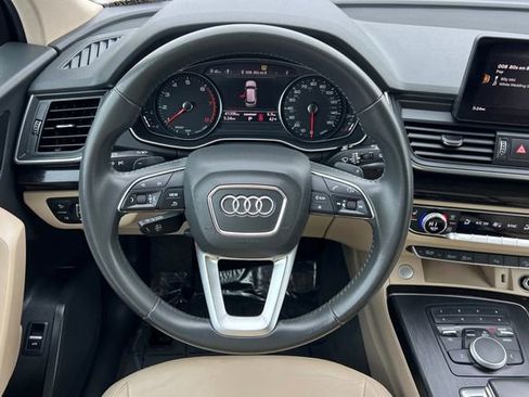 Used 2020 Audi Q5 2.0T Premium image 16