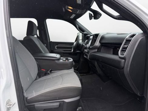 Used 2024 RAM 2500 Big Horn image 15