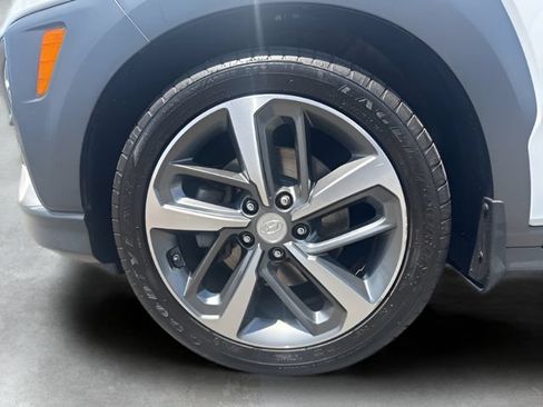 Used 2020 Hyundai Kona Ultimate AWD/4WD image 41