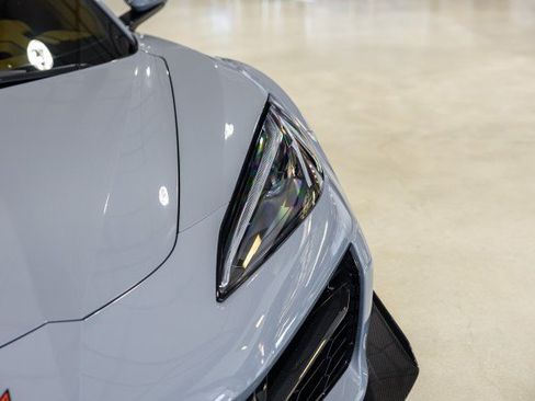 Used 2024 Chevrolet Corvette Z06 RWD image 10