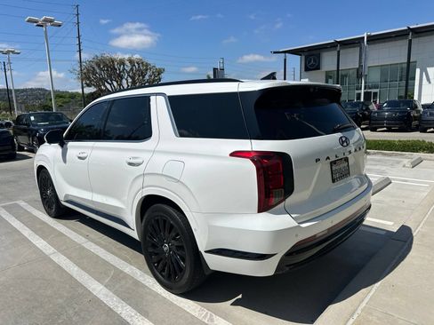 Used 2025 Hyundai Palisade Calligraphy AWD/4WD image 4