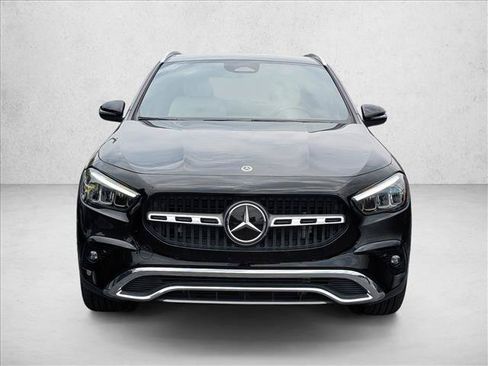 Certified 2025 Mercedes-Benz GLA 250 4MATIC image 2