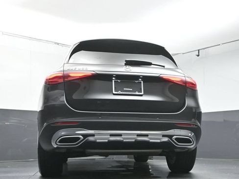 Used 2025 Mercedes-Benz GLC 300 image 37