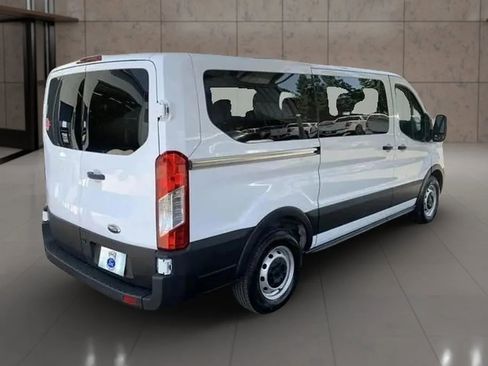 Used 2020 Ford Transit 150 XL image 3