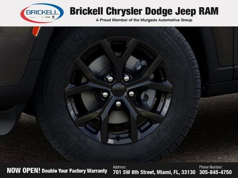 New 2026 Jeep Grand Cherokee L 4WD image 8