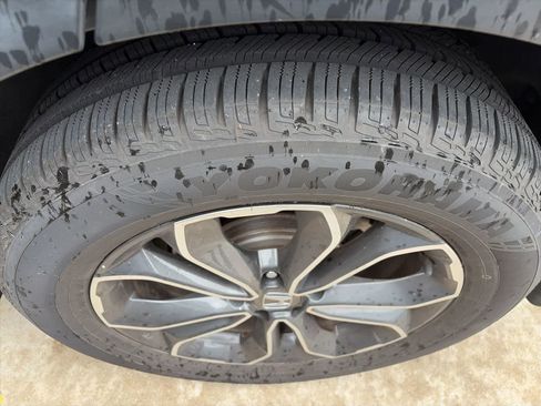Used 2022 Honda CR-V EX-L image 10