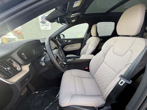 New 2026 Volvo XC60 B5 Plus w/ Protection Package Premier image 9