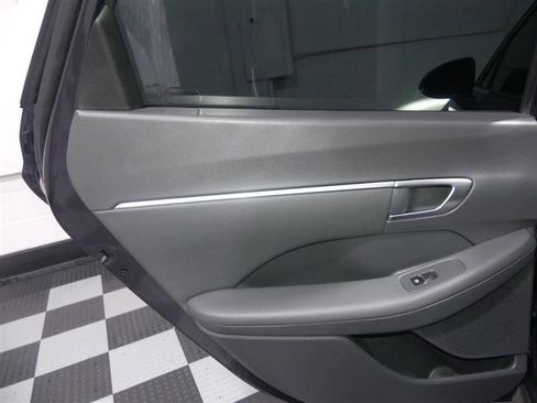 Used 2021 Hyundai Sonata SEL w/ Convenience Package image 25