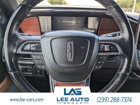 Used 2021 Lincoln Navigator Reserve RWD image 25