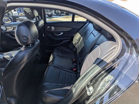 Used 2020 Mercedes-Benz C 300 4MATIC Sedan image 17