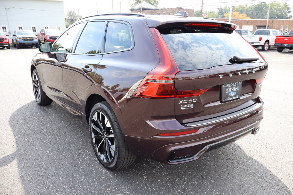 Used 2026 Volvo XC60 B5 Plus w/ Climate Package AWD/4WD image 16