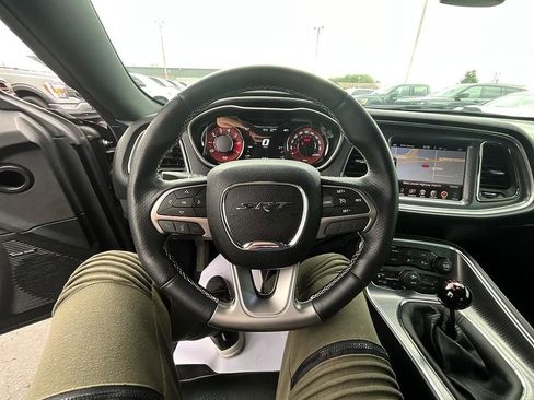 Used 2016 Dodge Challenger SRT Hellcat image 24