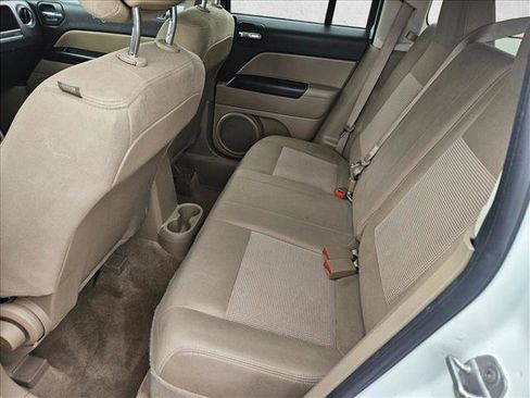 Used 2014 Jeep Patriot Sport FWD image 15