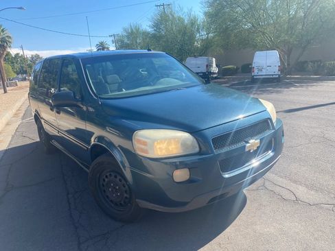 Used 2005 Chevrolet Uplander w/ Climate Package FWD image 8