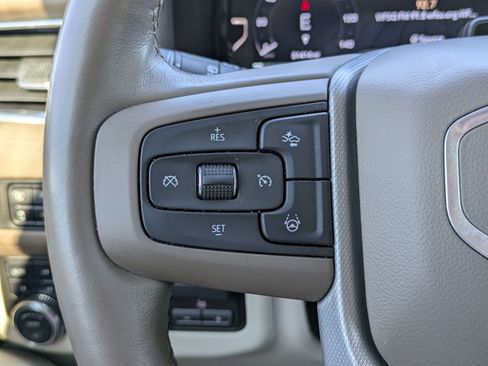 Used 2024 GMC Yukon Denali w/ Advanced Technology Package AWD/4WD image 28