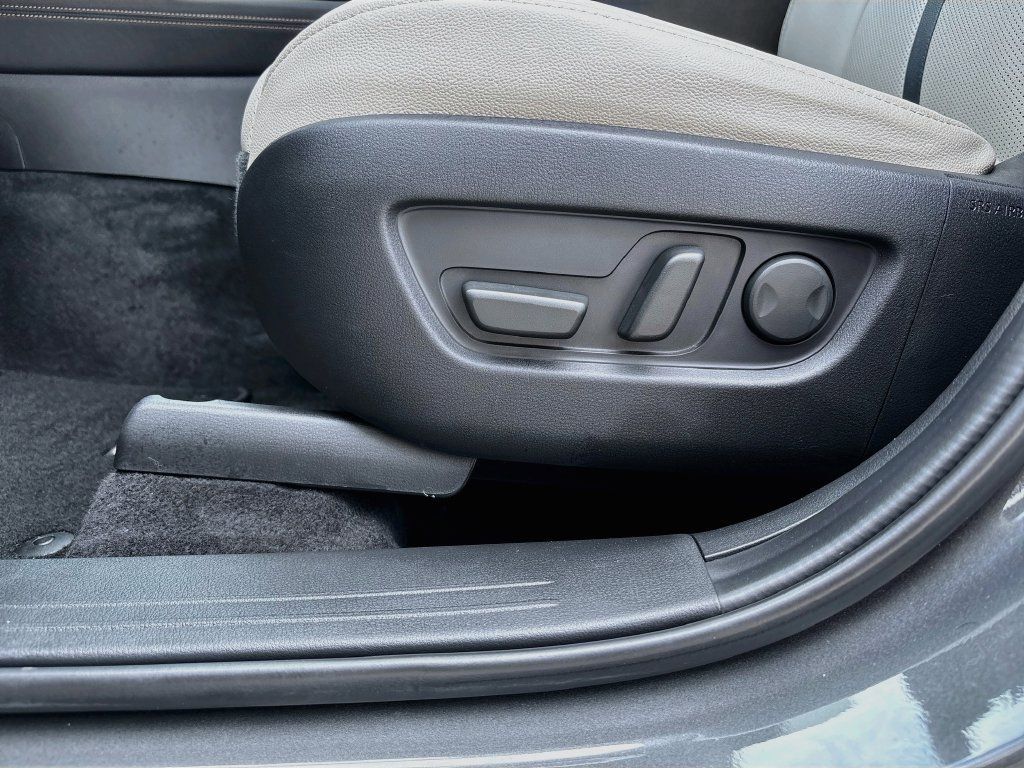 Used 2024 MAZDA CX-90 3.3 Turbo w/ Preferred Plus AWD/4WD image 19