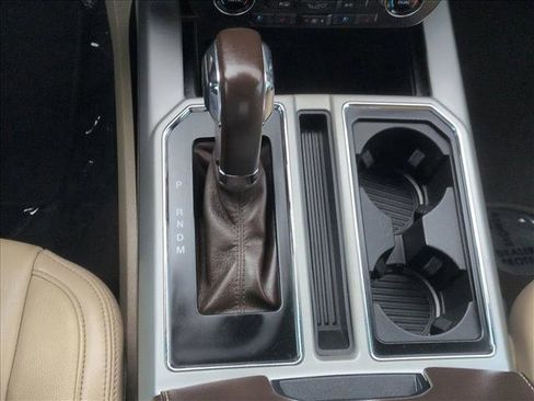 Used 2019 Ford F150 Lariat w/ Equipment Group 502A Luxury image 12