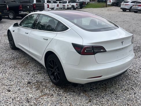 Used 2018 Tesla Model 3 Long Range image 4