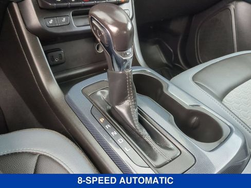 Used 2022 Chevrolet Colorado Z71 AWD/4WD image 14
