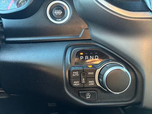 Used 2025 RAM 1500 Big Horn AWD/4WD image 22