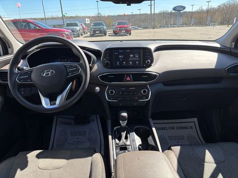 Used 2019 Hyundai Santa Fe SEL image 15