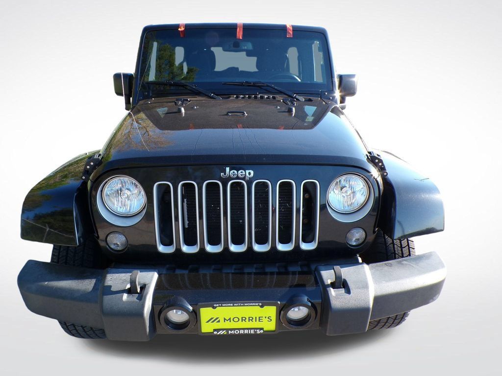 Used 2017 Jeep Wrangler Unlimited Sahara AWD/4WD image 10