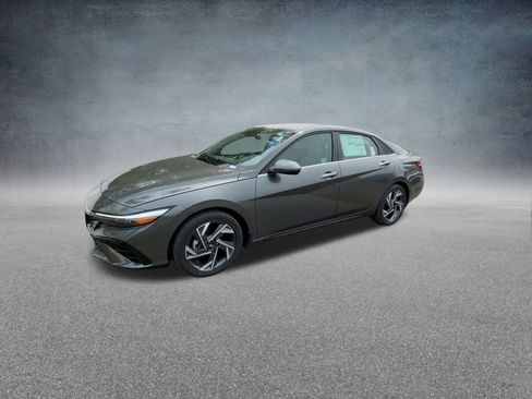 New 2025 Hyundai Elantra Limited image 9
