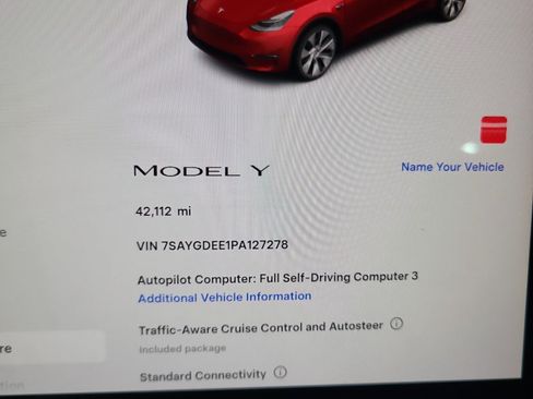 Used 2023 Tesla Model Y Long Range AWD/4WD image 3