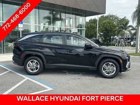 Used 2025 Hyundai Tucson SE FWD image 5