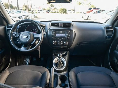 Used 2019 Kia Soul image 14