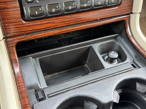 Used 2003 Cadillac Escalade AWD image 23